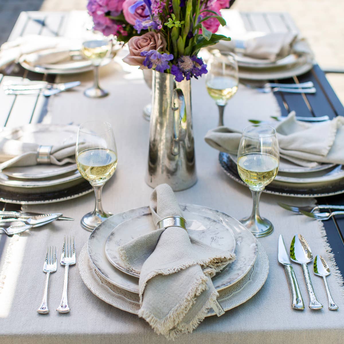 Provence Linen Napkin with Fringe: Off White