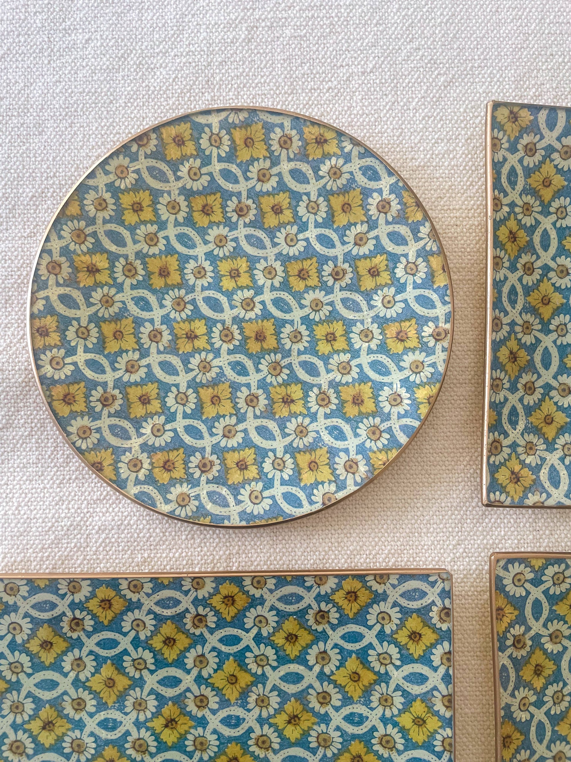 Biccara Spring Flower - Round Small Plate