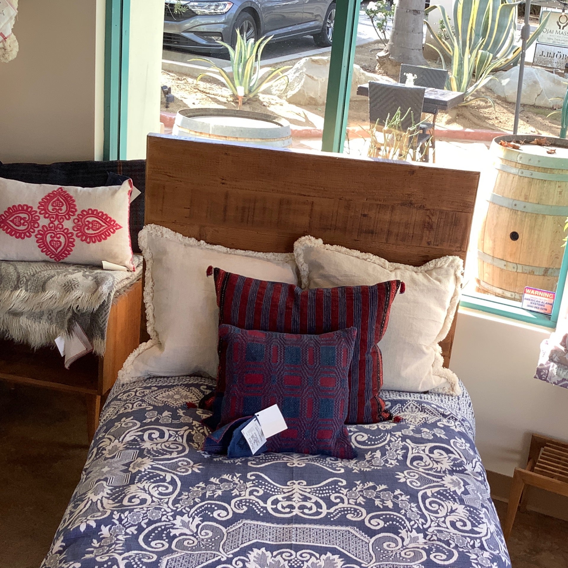 Ojai Bed